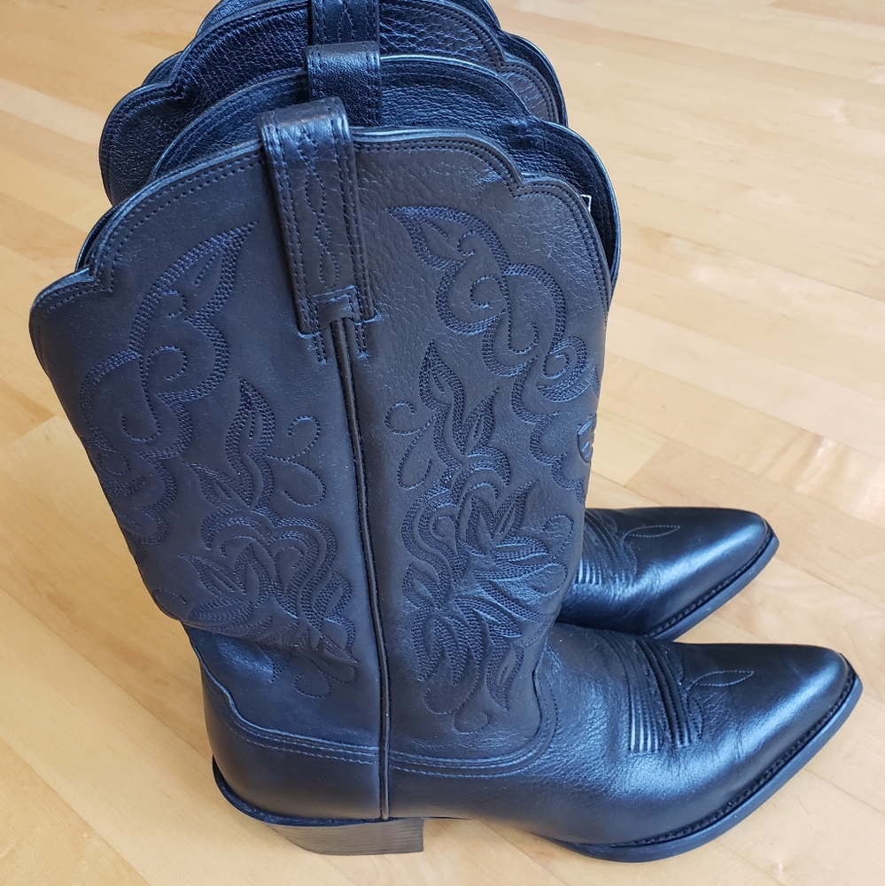 Ariat Heritage Western Boots